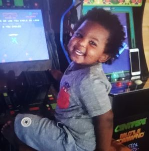 Meet your Posher, Shay